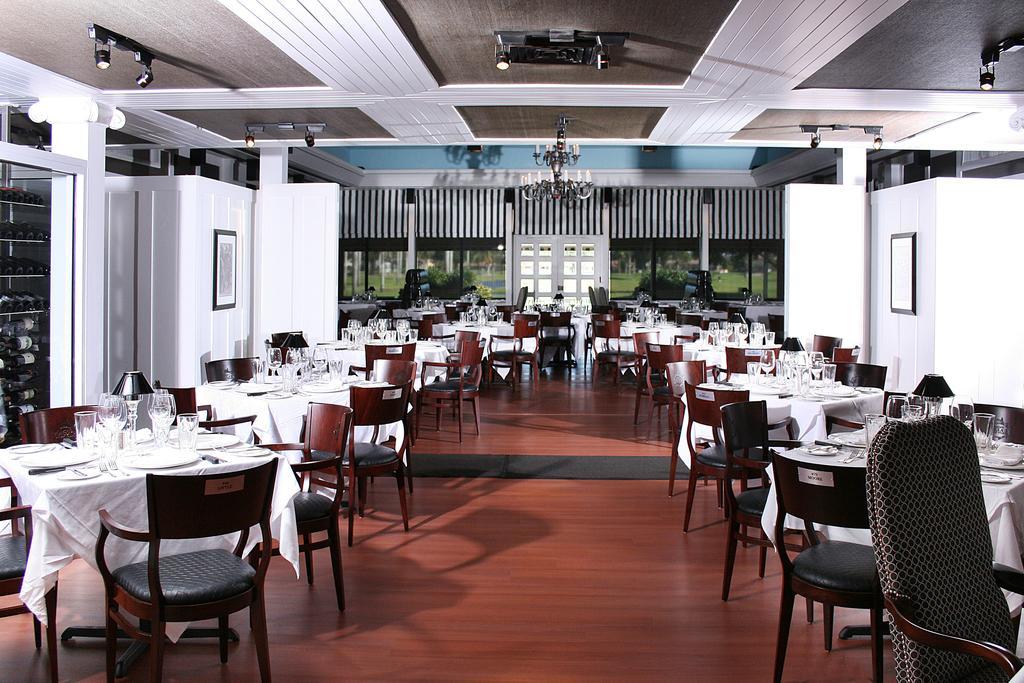 Miami Lakes Hotel And Golf Exterior photo
