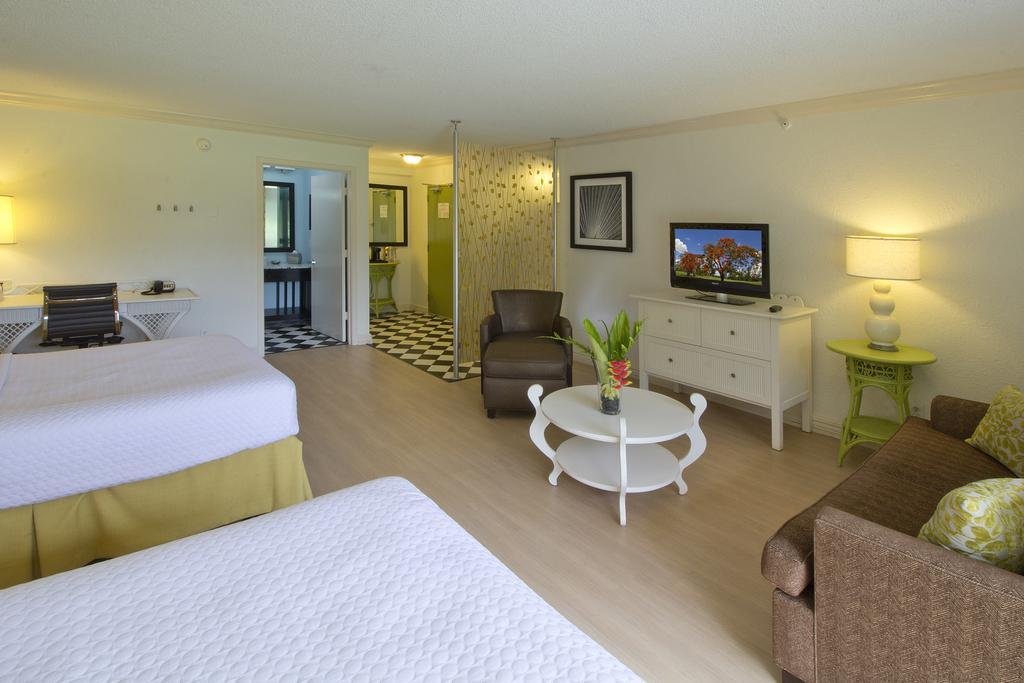 Miami Lakes Hotel And Golf Exterior photo